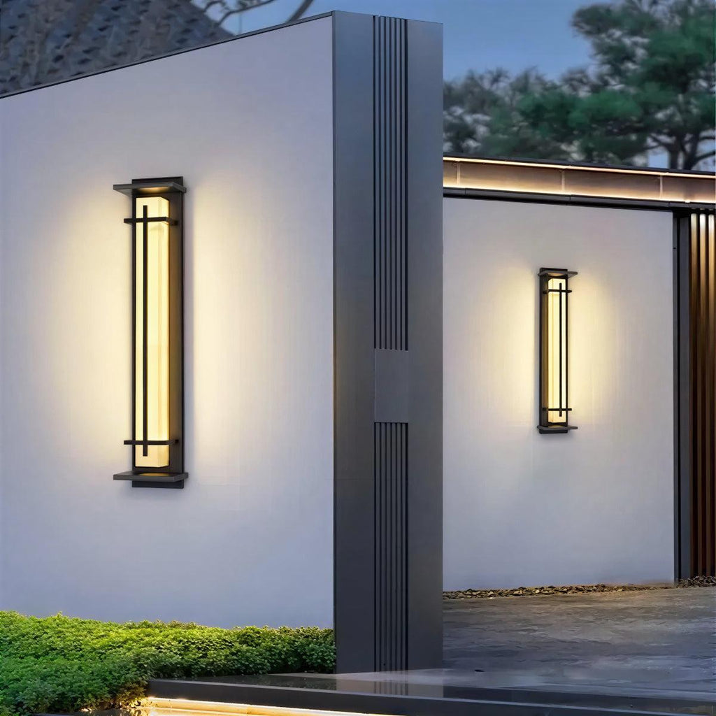 Applique da Esterno in Alabastro con Design a Gabbia Verticale