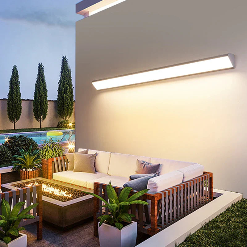 Luce LED di lusso che abbellirà ogni spazio all'aperto!