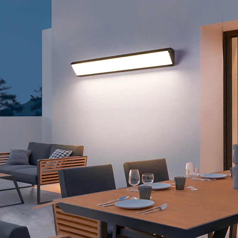 Luce LED di lusso che abbellirà ogni spazio all'aperto!