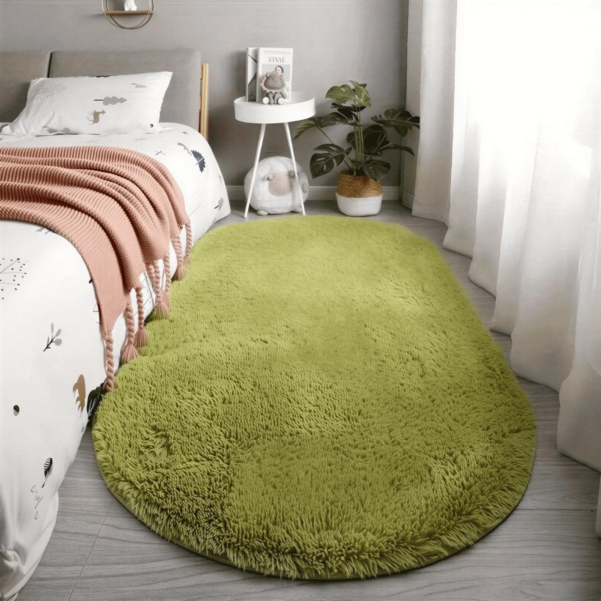 Tappeto in Peluche a Forma Ovale con Retro Antiscivolo