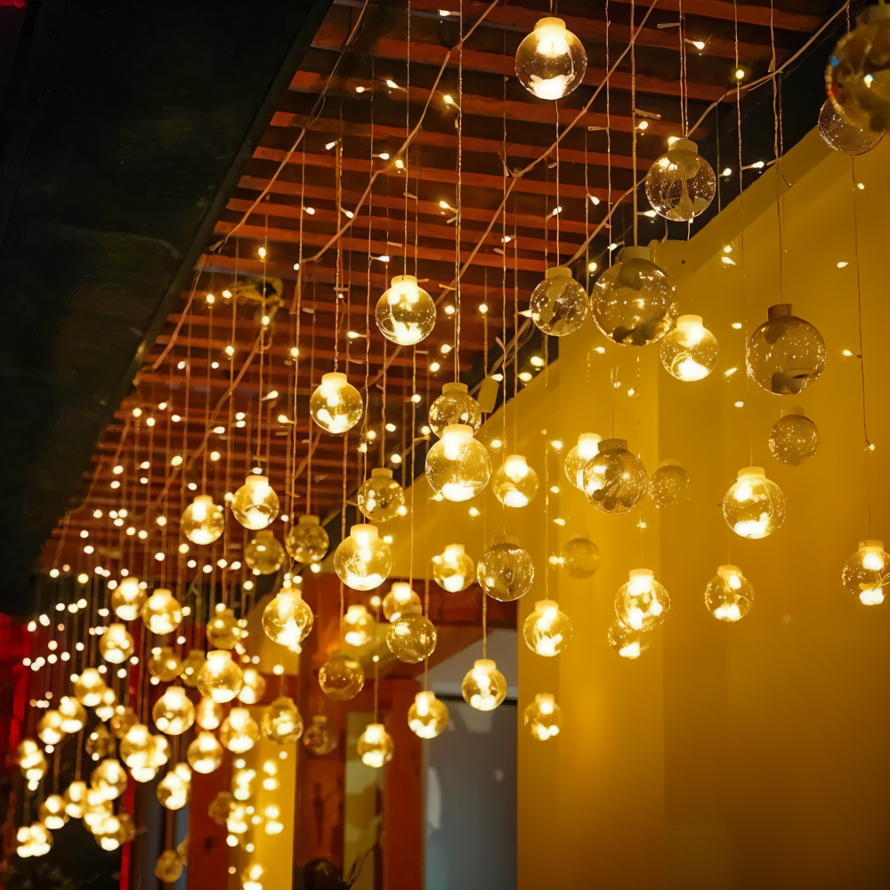GlowSphere Solar – Magico Filo di Luci Solari