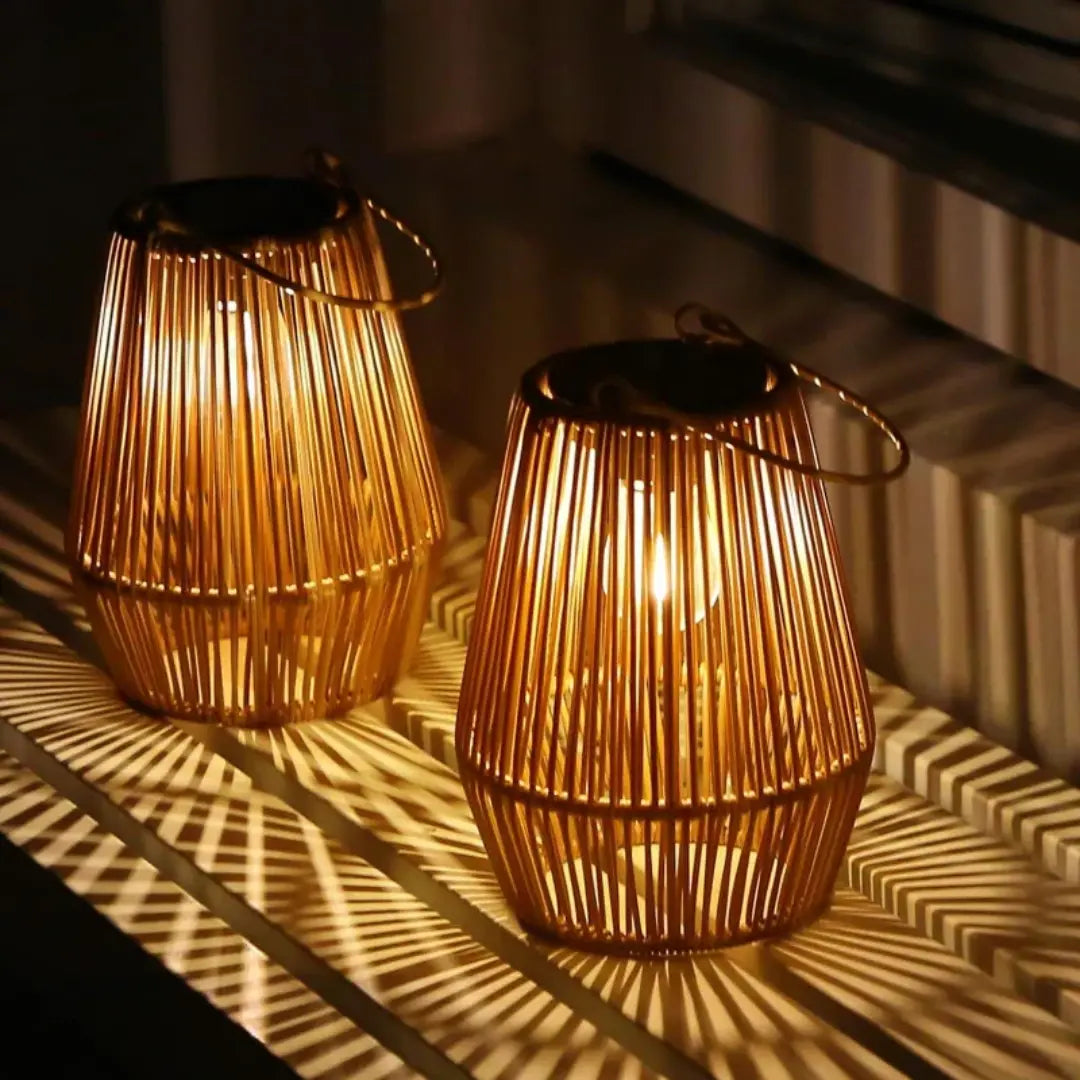 Lanterna Solare in Rattan | Luce LED Calda, automatica | Impermeabile | SolaraWeave
