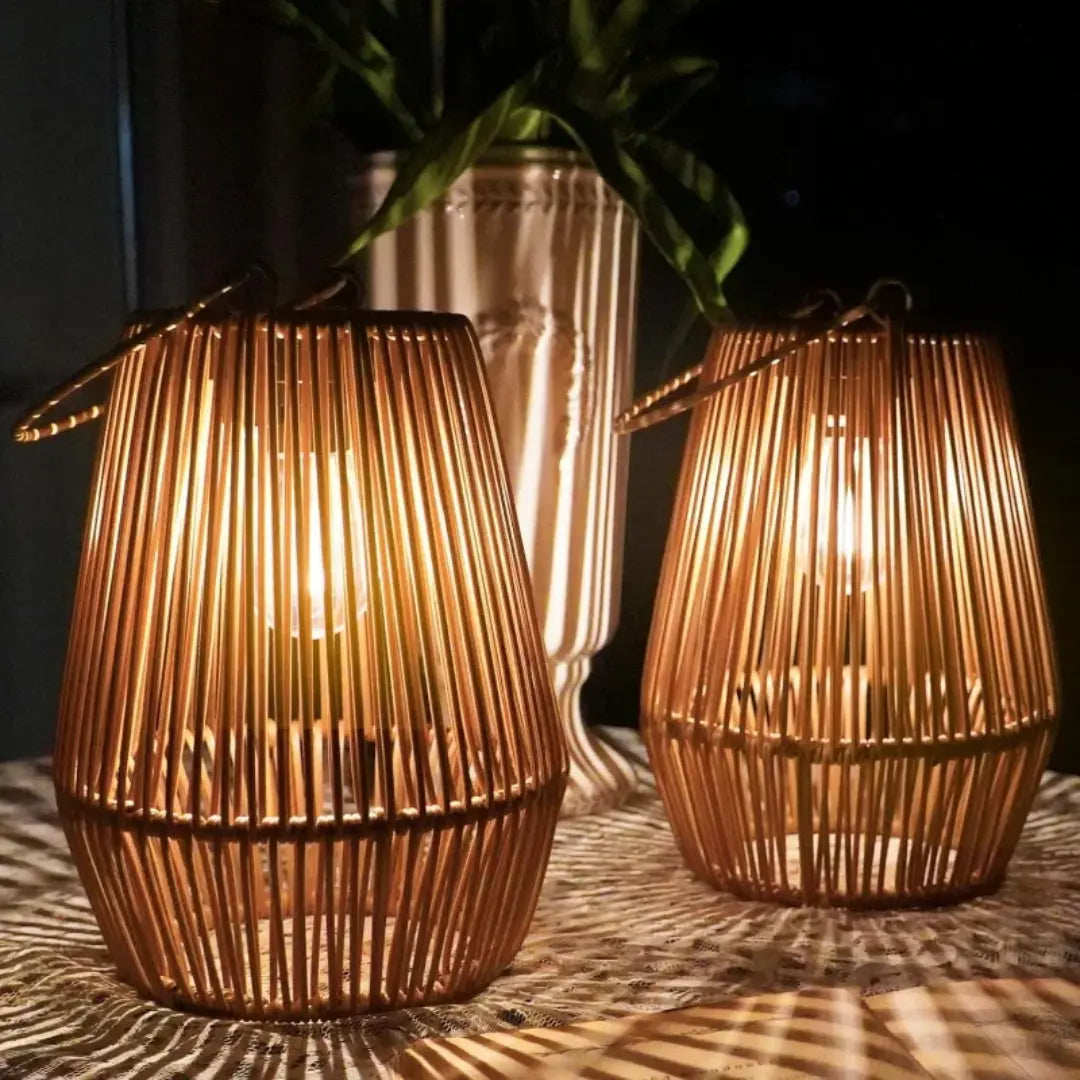 Lanterna Solare in Rattan | Luce LED Calda, automatica | Impermeabile | SolaraWeave