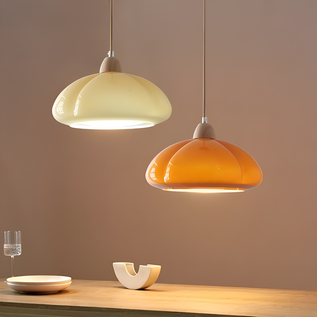 PumpaLuxe – Lampadario Retro in Vetro e Legno con Fascino Nordico