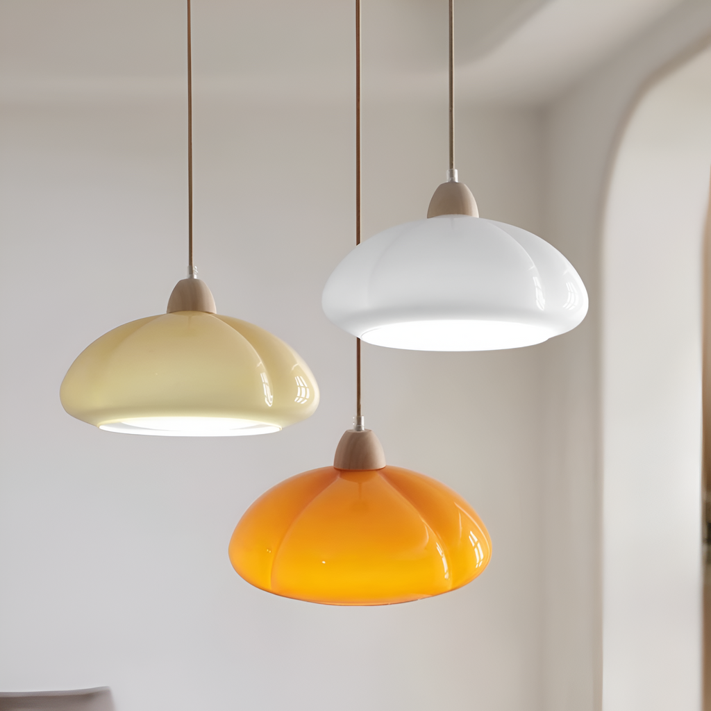 PumpaLuxe – Lampadario Retro in Vetro e Legno con Fascino Nordico