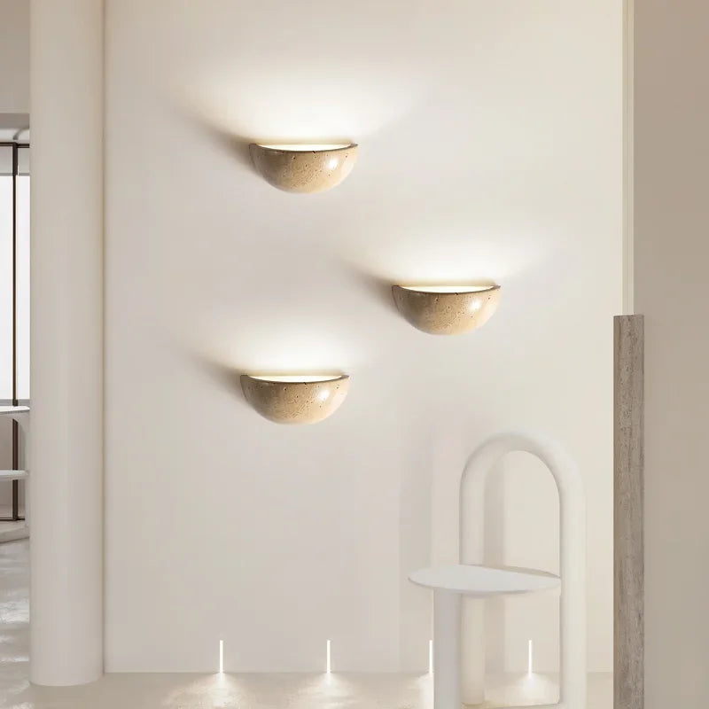 Elegante lampada da parete con tecnologia LED all'avanguardia
