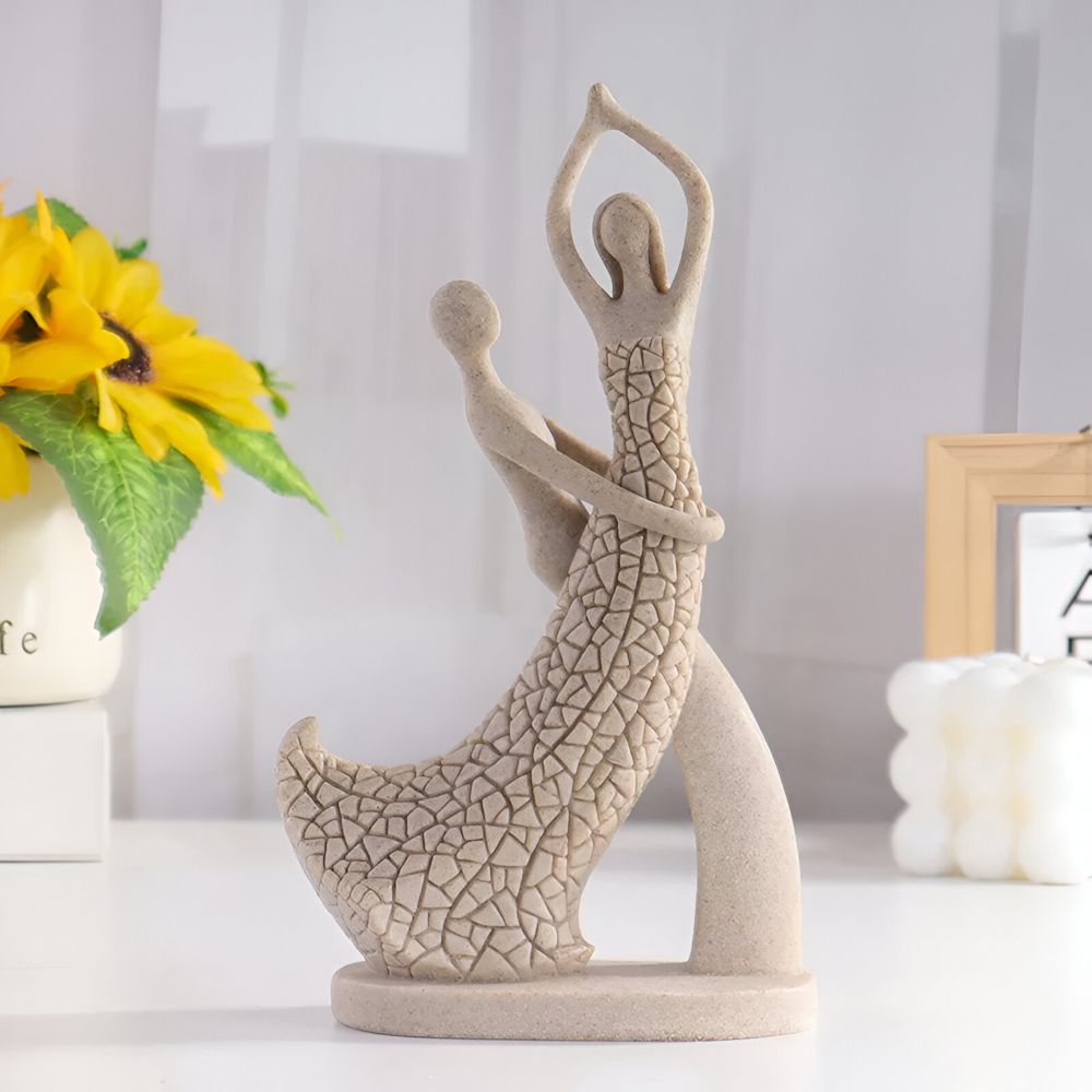 SandHeart Duo – Elegante Coppia Romantica in Resina Simile alla Arenaria