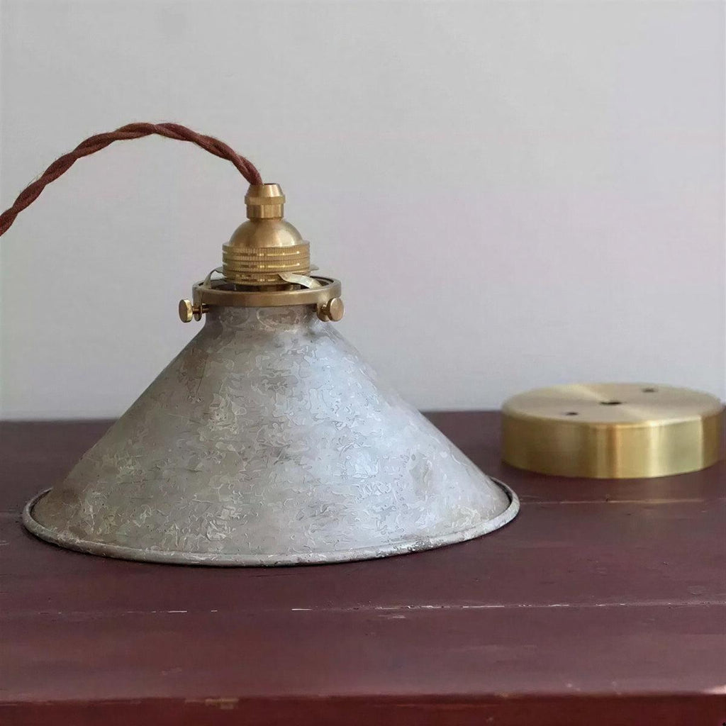 Lampada a Sospensione Rustica per Isola Cucina con Design a Cono