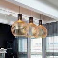 Natura Orb Lampada a Sospensione – Design in Legno Organico per Interni Accoglienti