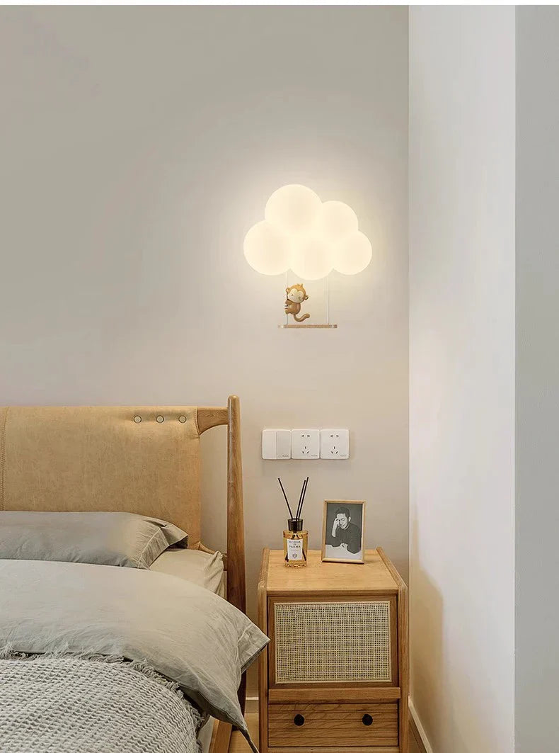 Magia della Luce nella Lampada da Parete per Bambini