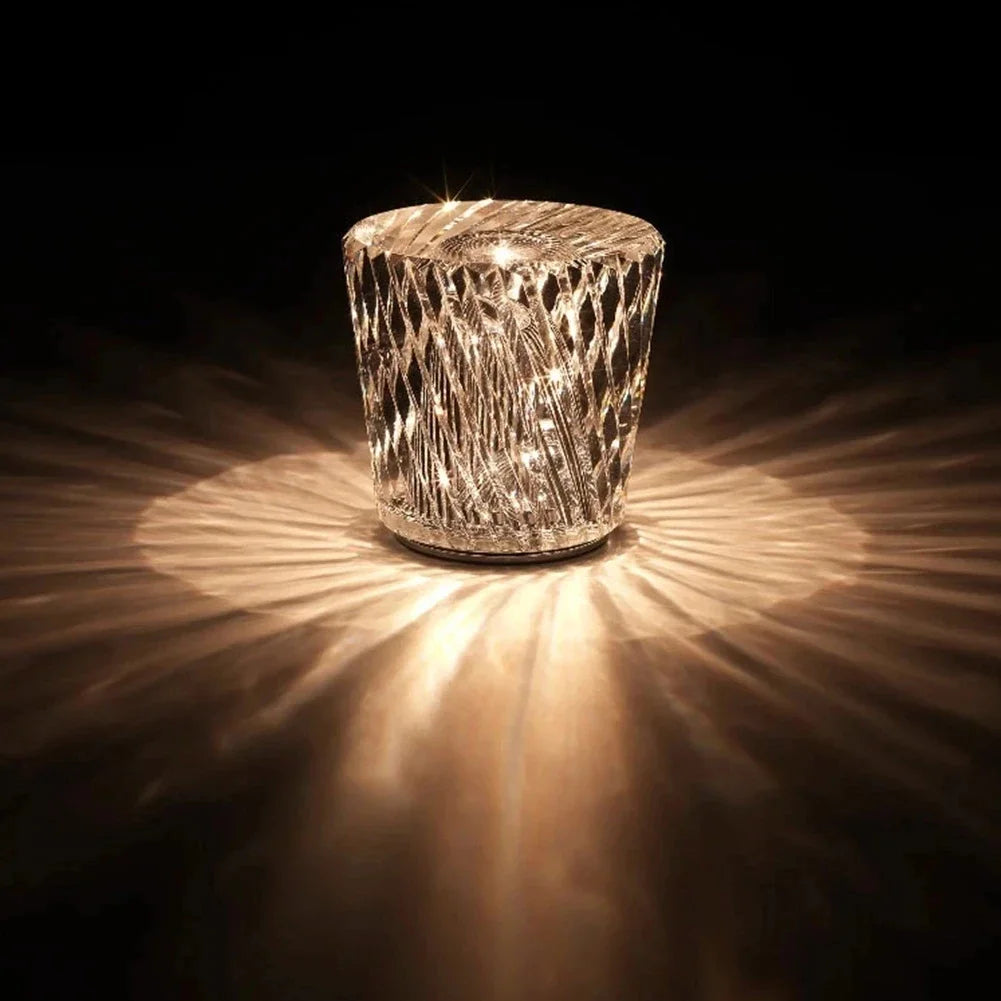 Luce esclusiva in metallo e cristallo