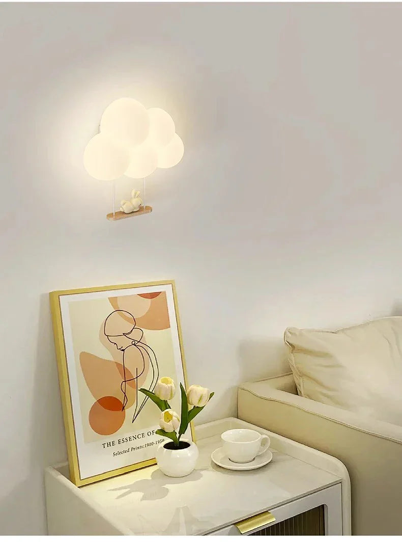 Magia della Luce nella Lampada da Parete per Bambini