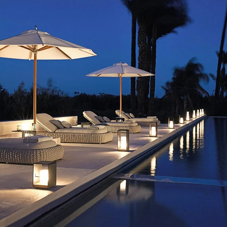 Lampada da Terrazza Solare con Illuminazione LED Calda