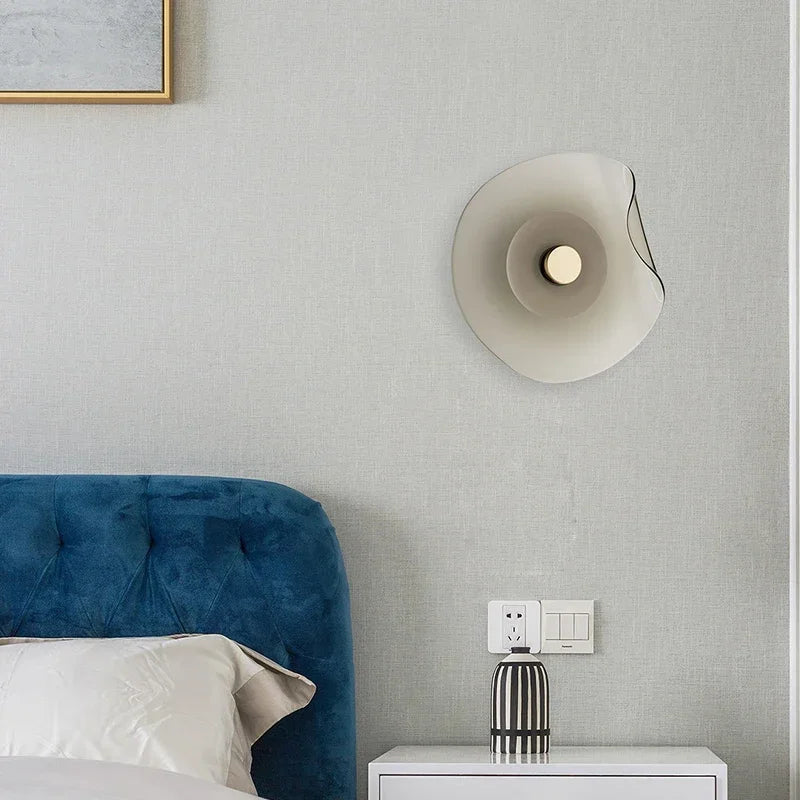 Lampada da Parete Snella in Vetro dallo Stile Moderno