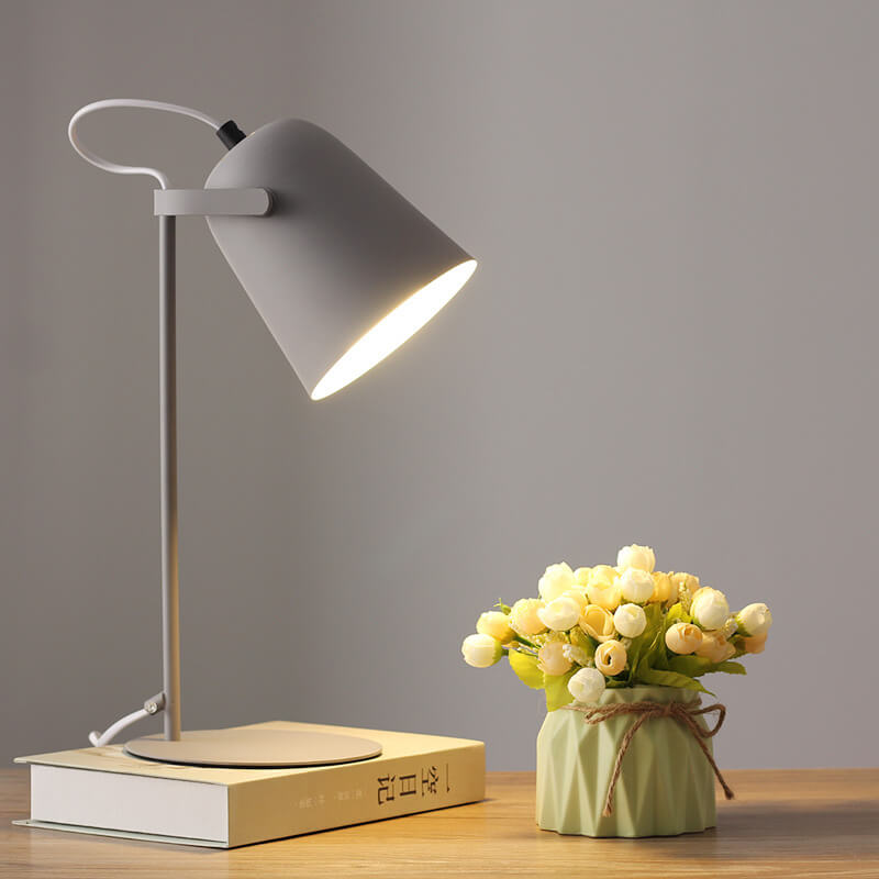 Elaruna | Lampada da Tavolo Moderna in Metallo con Base E26 per Camera da Letto e Soggiorno