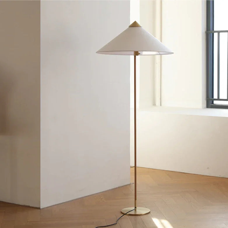 Lampada da Terra Akira