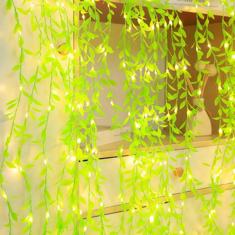 Elviora – Filo di Luci LED con Foglie Verdi e Illuminazione a Batteria