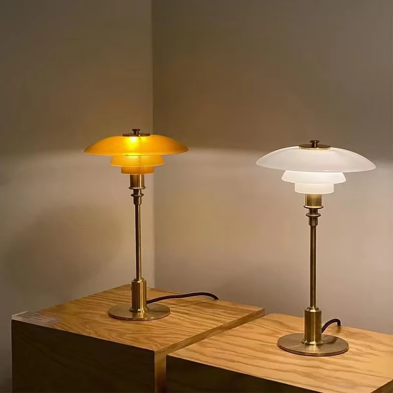 Lampada da Tavolo LED Design Danese
