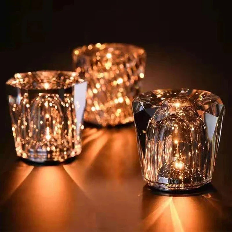 Luce esclusiva in metallo e cristallo