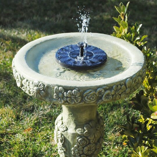 Fontana d'acqua galleggiante solare | 6 teste di fontana | Laghetto, abbeveratoio per uccelli e giardino | AquaRise