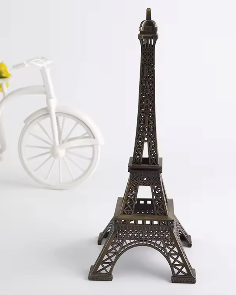 Scultura in Metallo della Torre Eiffel