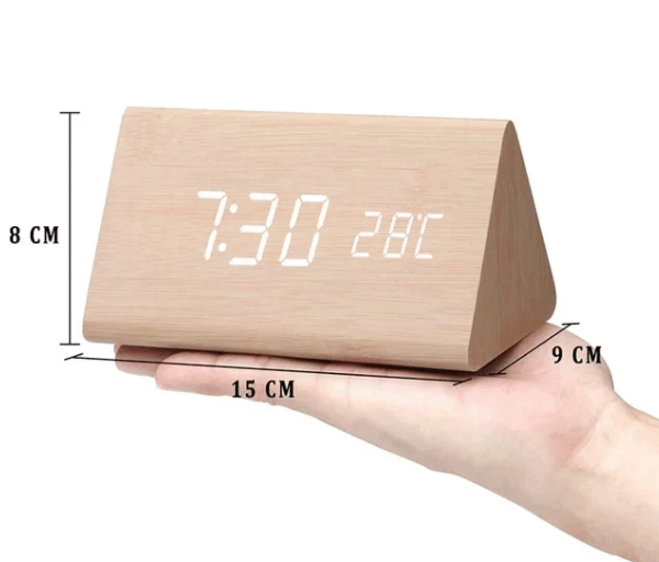 WOODSENSE – Orologio in legno LED con controllo vocale per una visualizzazione elegante del tempo