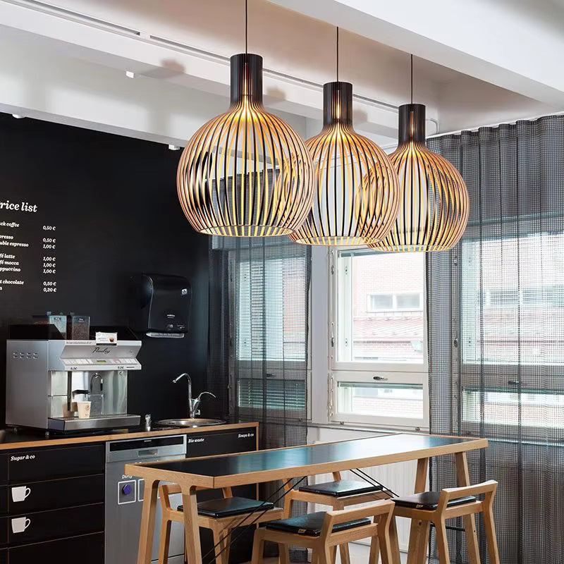 Natura Orb Lampada a Sospensione – Design in Legno Organico per Interni Accoglienti