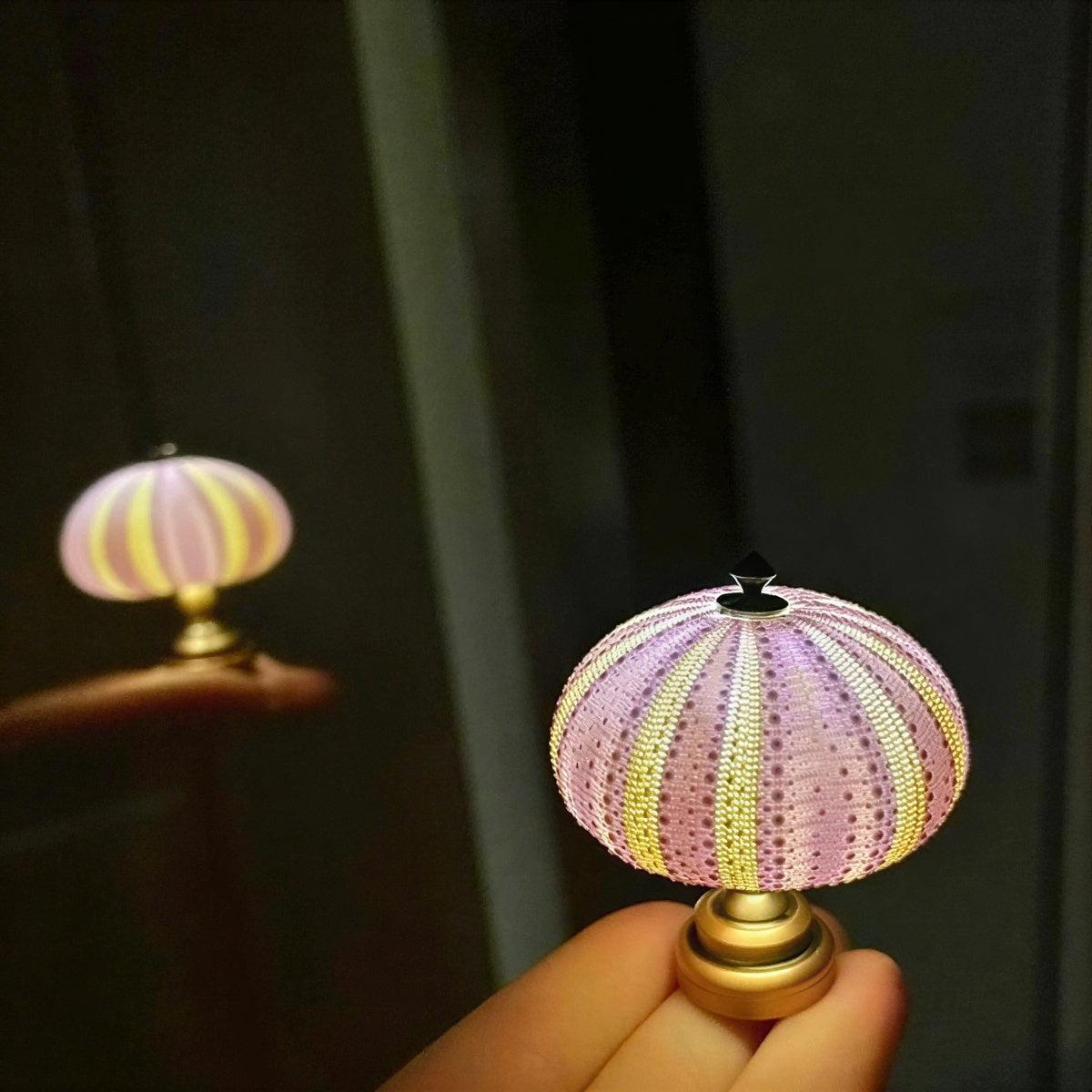 Lampada da Tavolo Riccio di Mare con Design di Illuminazione Oceanica