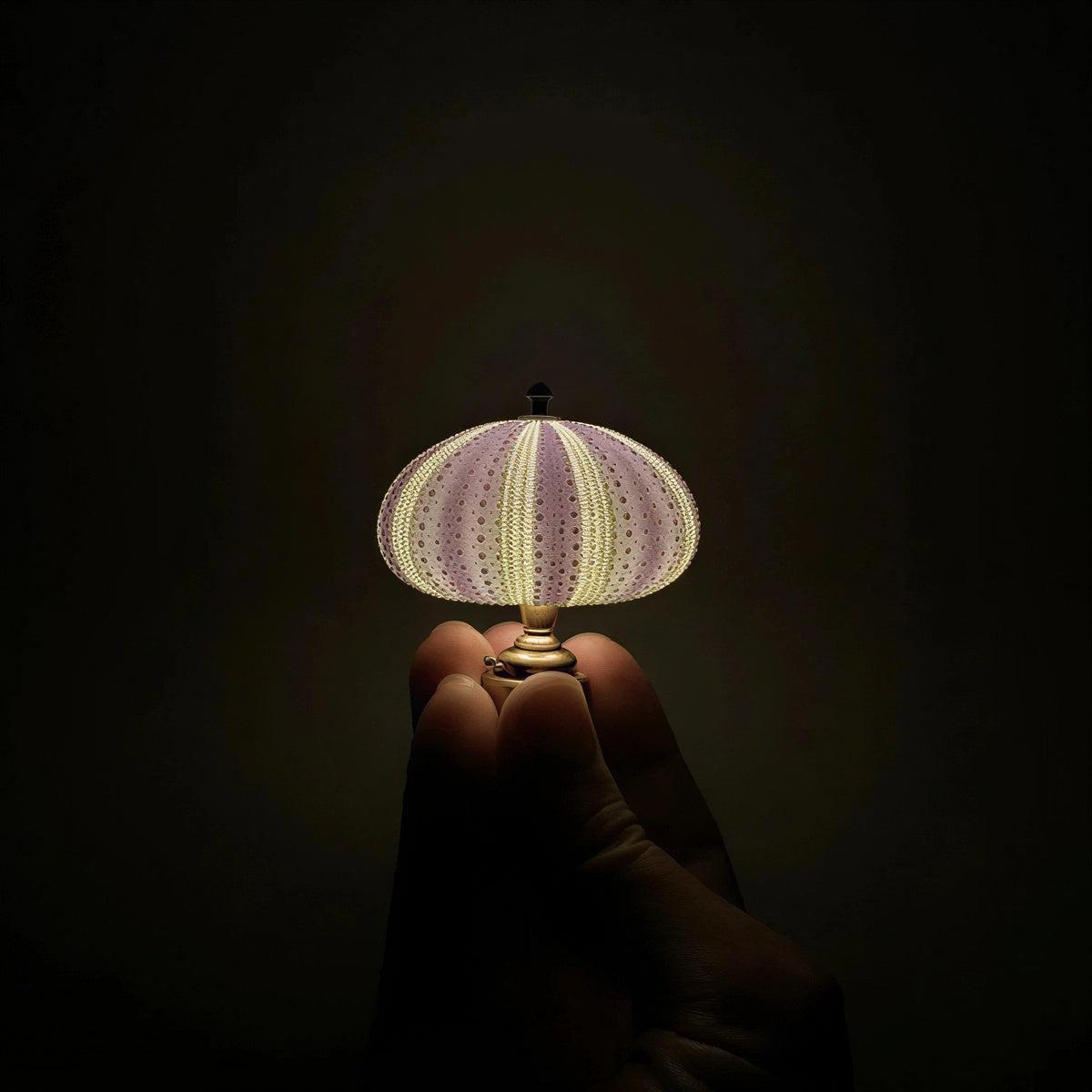 Lampada da Tavolo Riccio di Mare con Design di Illuminazione Oceanica