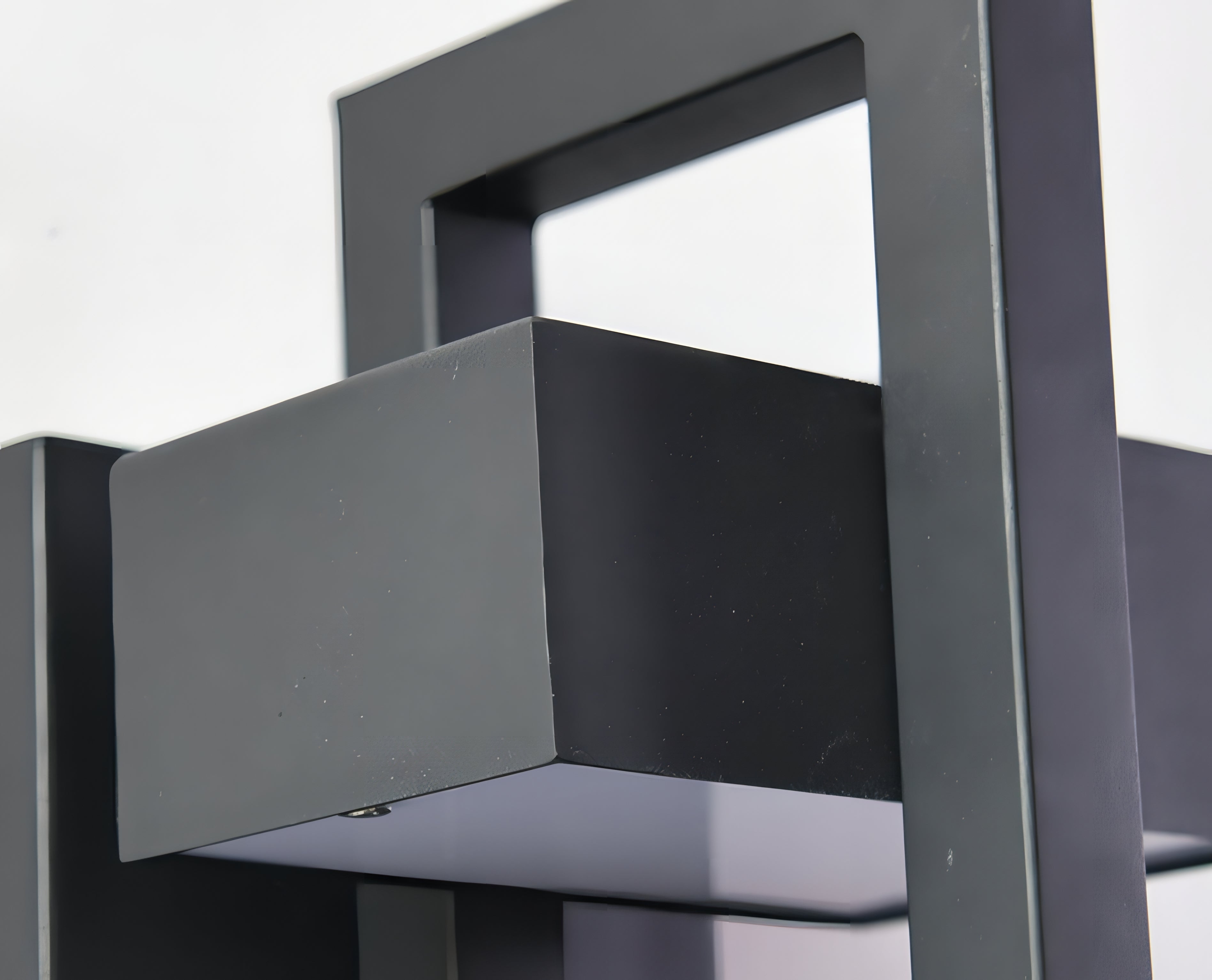 Lampada da Parete Moderna in Acciaio Nero per Esterni Design Architettonico