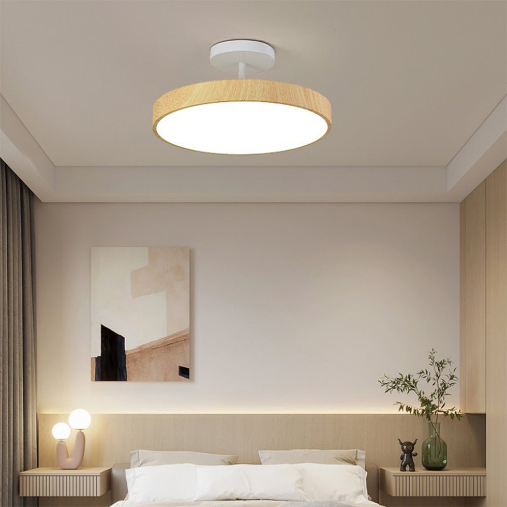 Fjell – Lampada da soffitto scandinava con effetto legno e cornice dorata