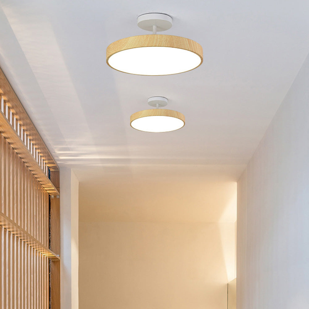 Fjell – Lampada da soffitto scandinava con effetto legno e cornice dorata