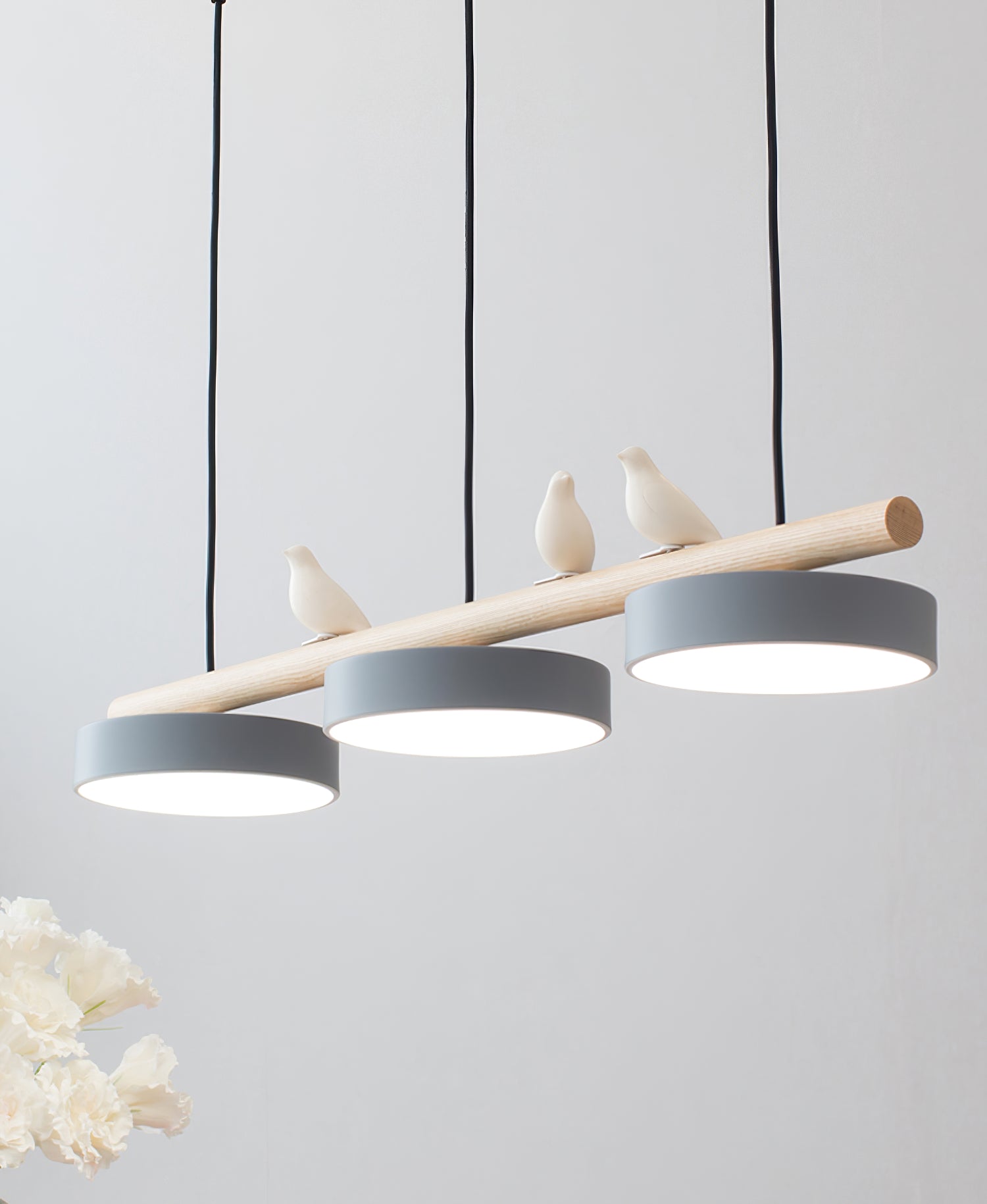 Calyra | Lampada a sospensione artistica a forma di uccello con design scultoreo e illuminazione LED moderna
