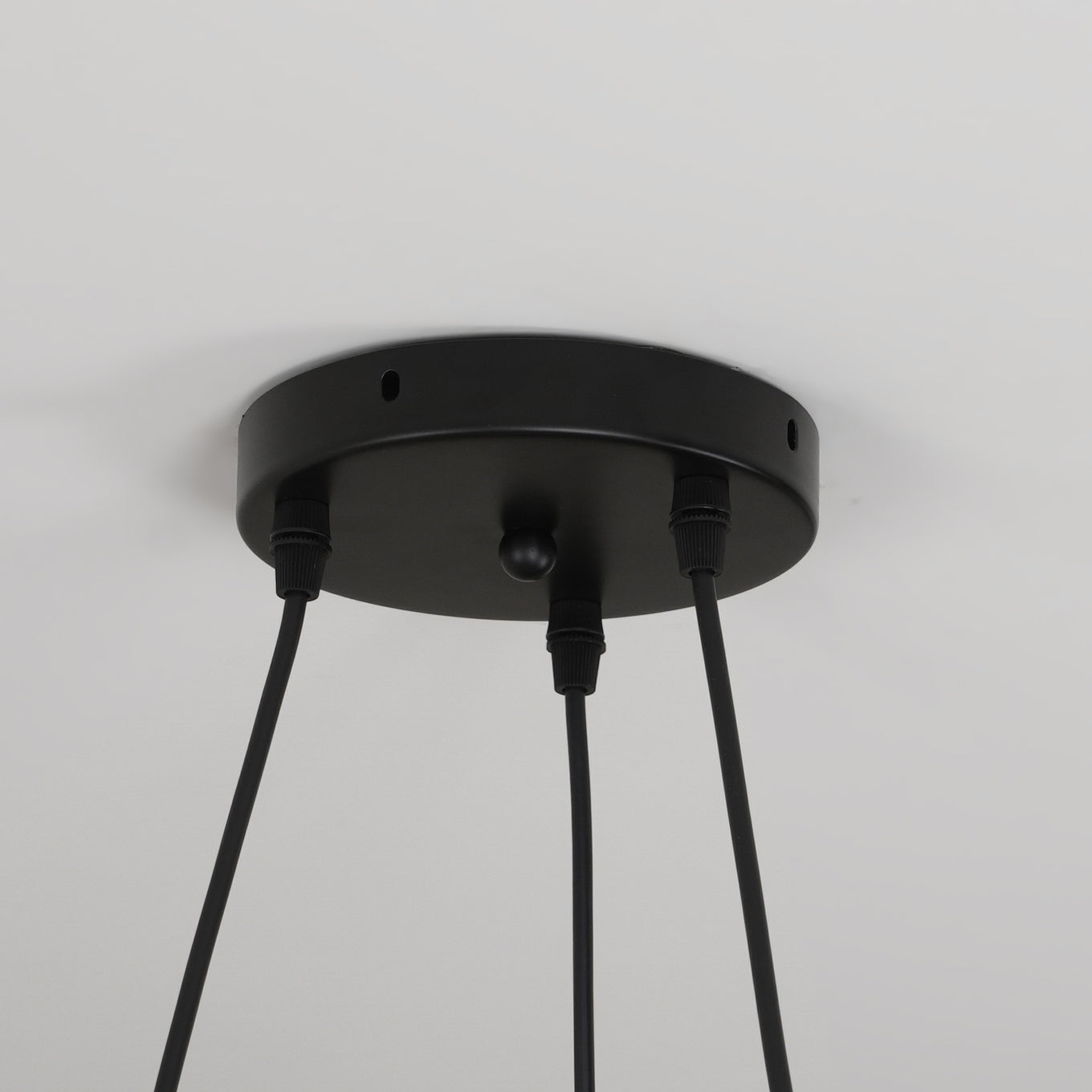 Zerani | Lampadario Rotondo con Design per Uccelli, Struttura in Legno e Illuminazione LED Integrata