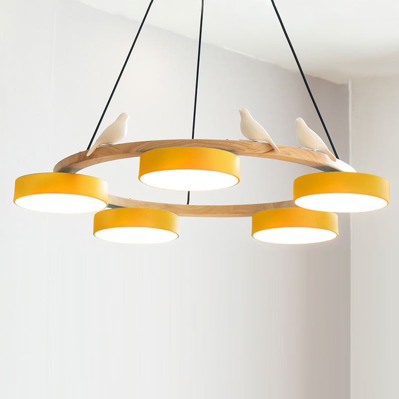 Zerani | Lampadario Rotondo con Design per Uccelli, Struttura in Legno e Illuminazione LED Integrata