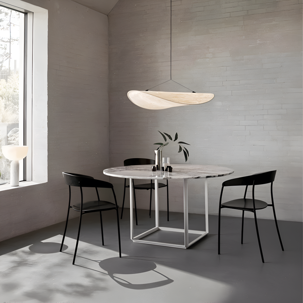 Auréline – Lampada a sospensione artigianale in tessuto e metallo con illuminazione LED