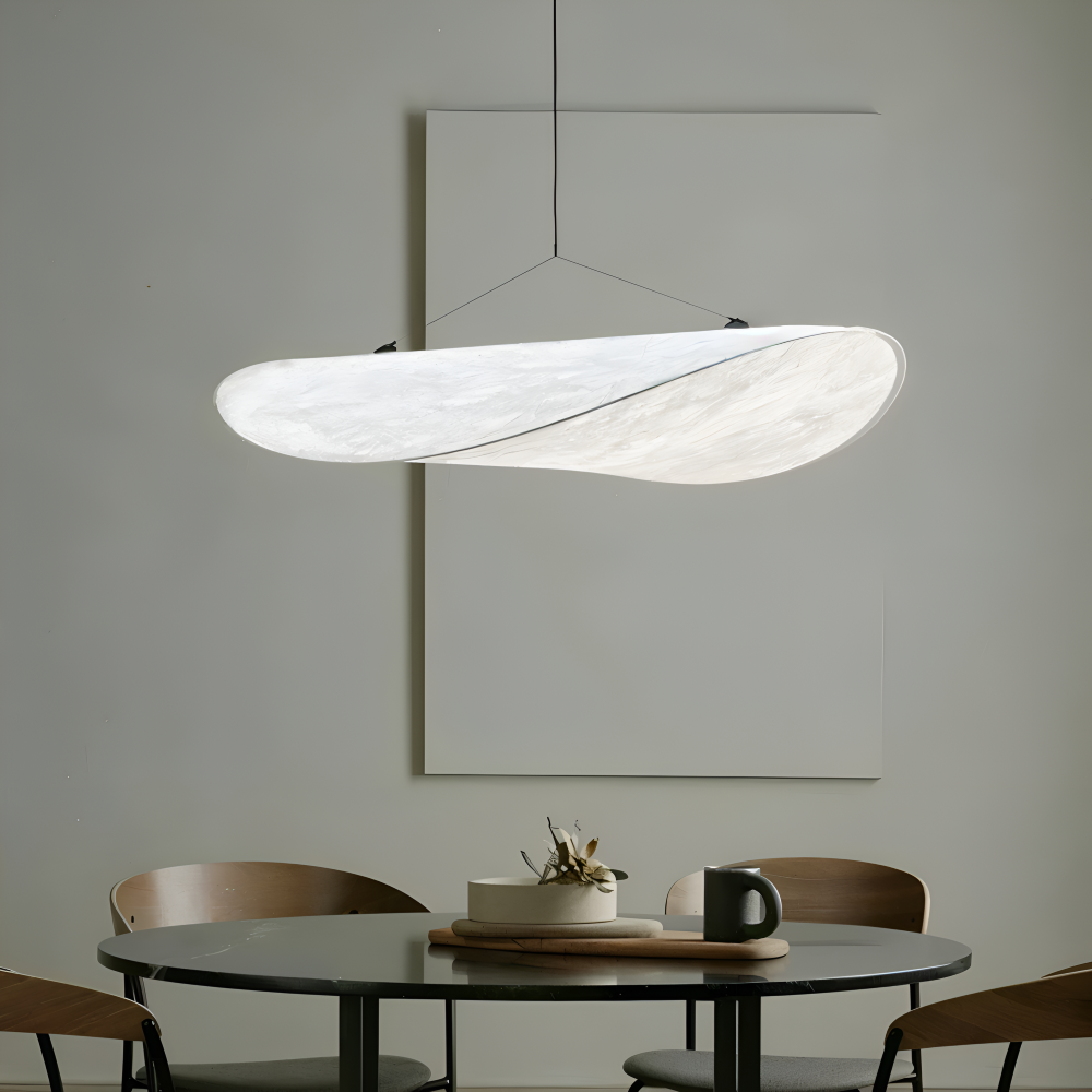 Auréline – Lampada a sospensione artigianale in tessuto e metallo con illuminazione LED
