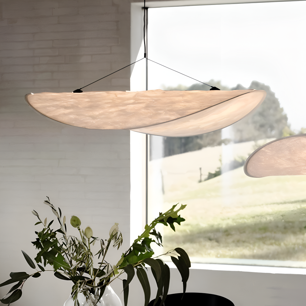 Auréline – Lampada a sospensione artigianale in tessuto e metallo con illuminazione LED