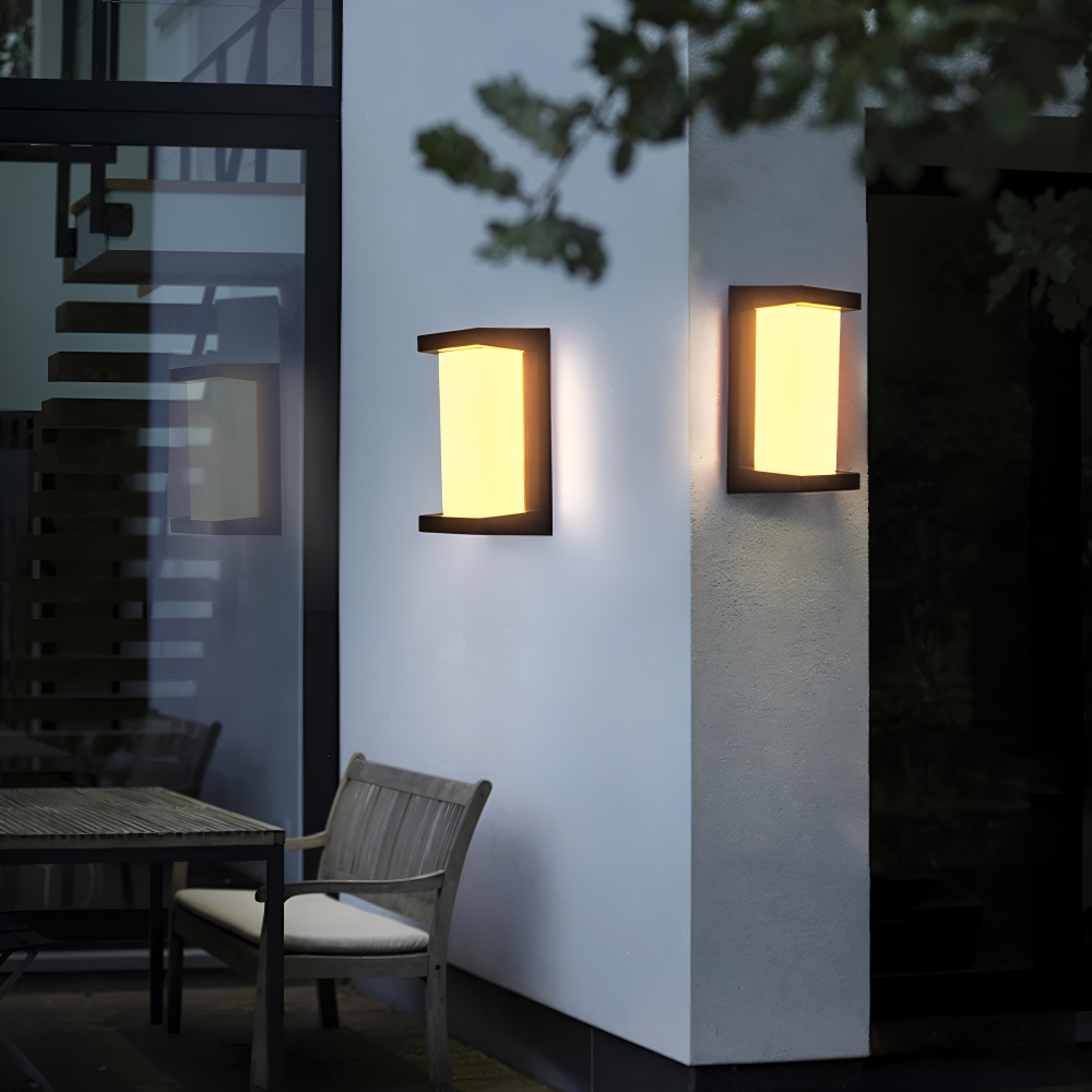 Lampada da Parete Esterna Intelligente con Sensore di Movimento – Illuminazione LED per Sicurezza e Atmosfera | Brehn