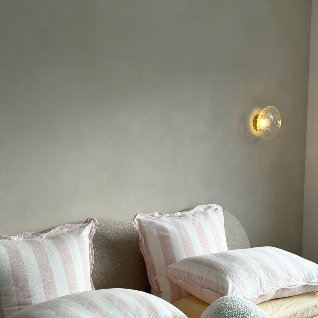 Noreva | Applique in Vetro Scultoreo con LED Integrato per Illuminazione Interni Moderni