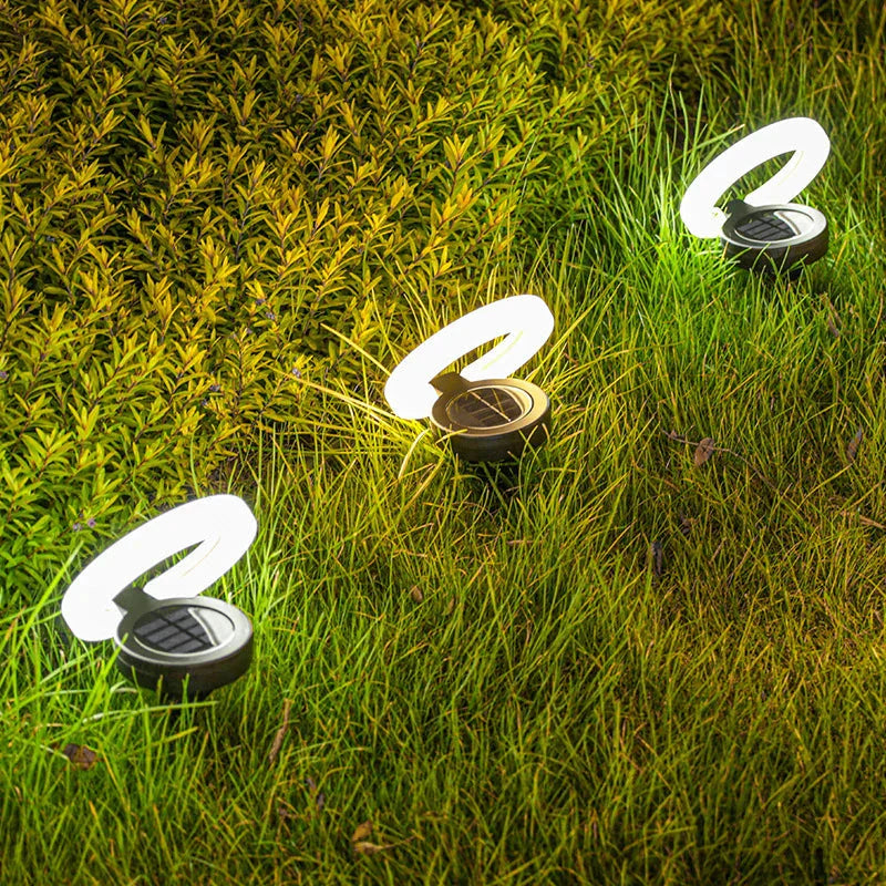 Lampada da Giardino Solare | Orientabile a 360 Gradi | Accensione Automatica al Crepuscolo | SolarPivot