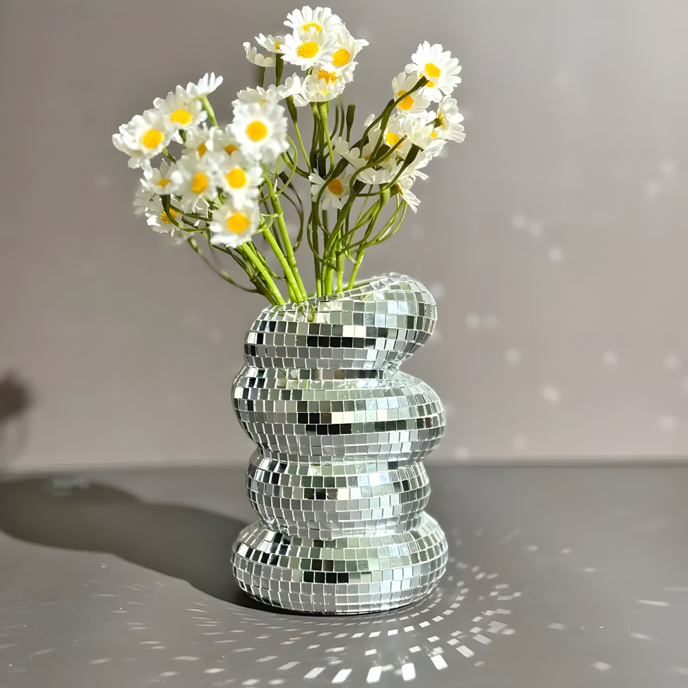 LumoSpiral – Vaso Disco Brillante in Design a Specchio