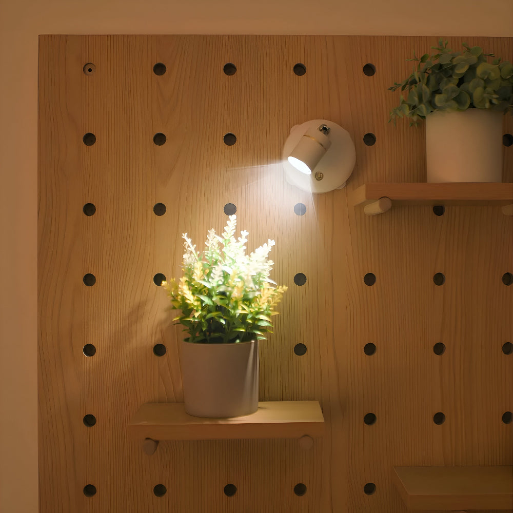 SpotMaster – Faretti LED dimmerabili con illuminazione accentuata senza fili