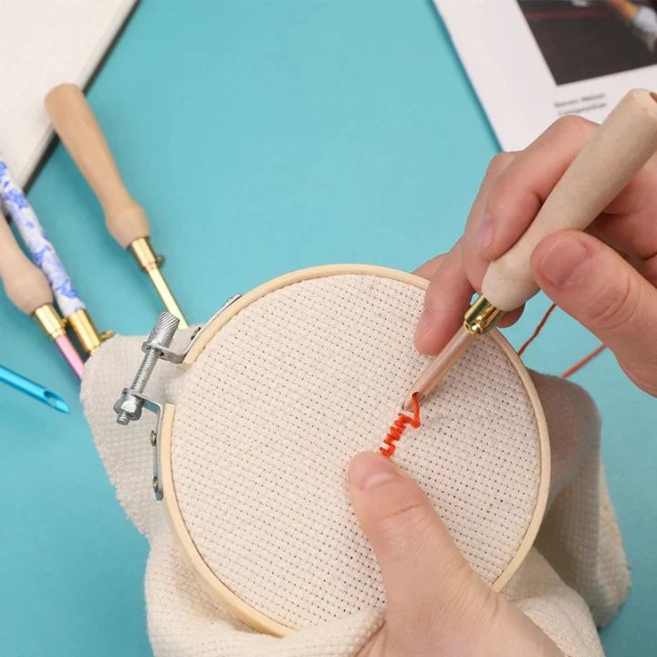 Stickset | Tecnica di ricamo precisa | Manico ergonomico Comfort | StitchSage
