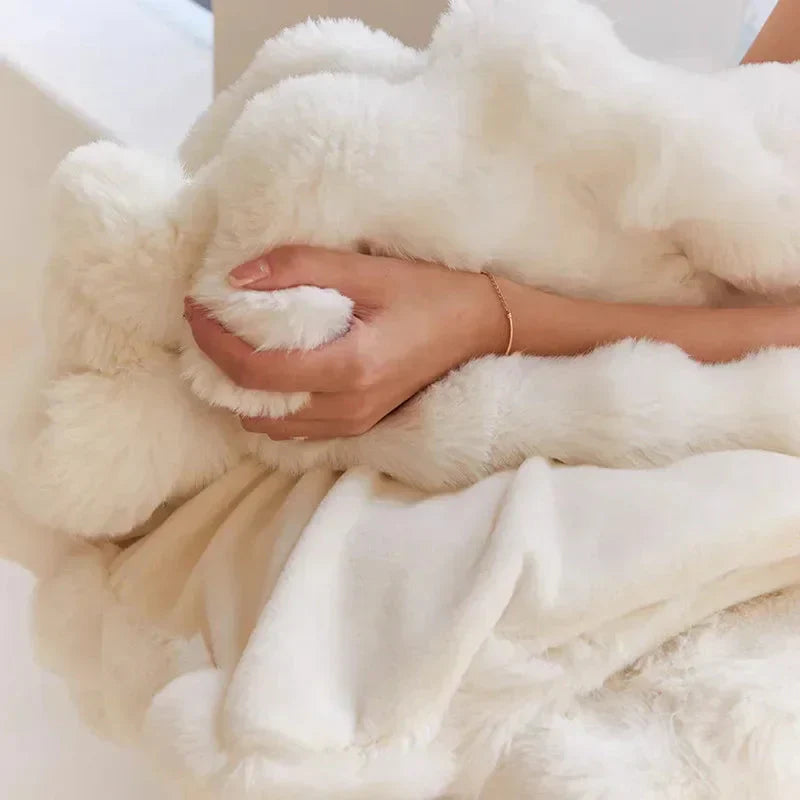 Veloura | Coperta e Cuscino in Pelliccia Sintetica Set Decorazione per la Casa Morbida e Pelosa