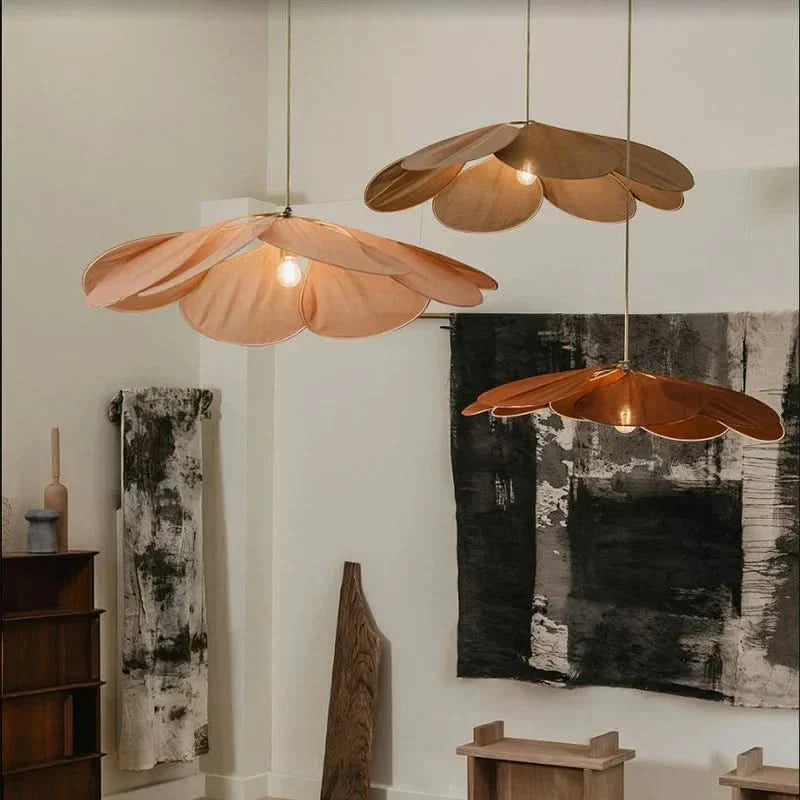 Lampadario Floreale con Paralume in Tessuto Caldo