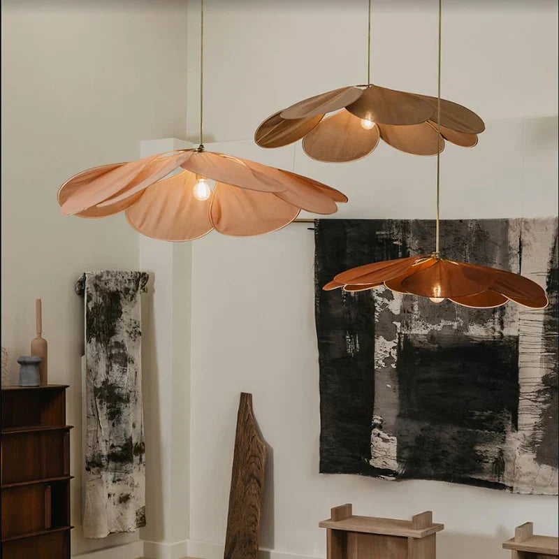 Lampadario a Forma di Fiore – Lampada da Soffitto di Design con Illuminazione Atmosferica