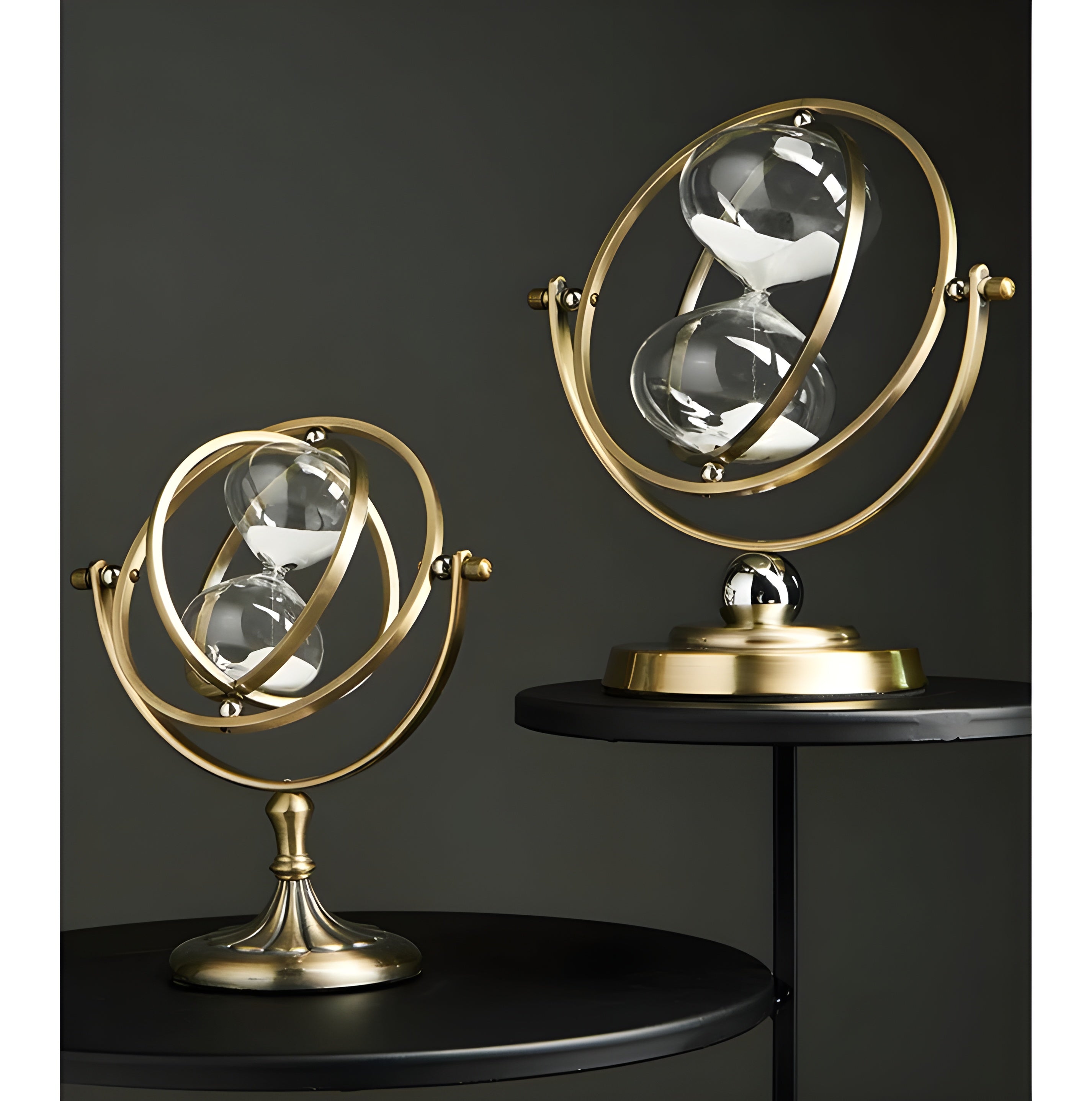 Orologio GracefulTime – Clessidra di Lusso con Elegante Cornice Dorata e Design Senza Tempo
