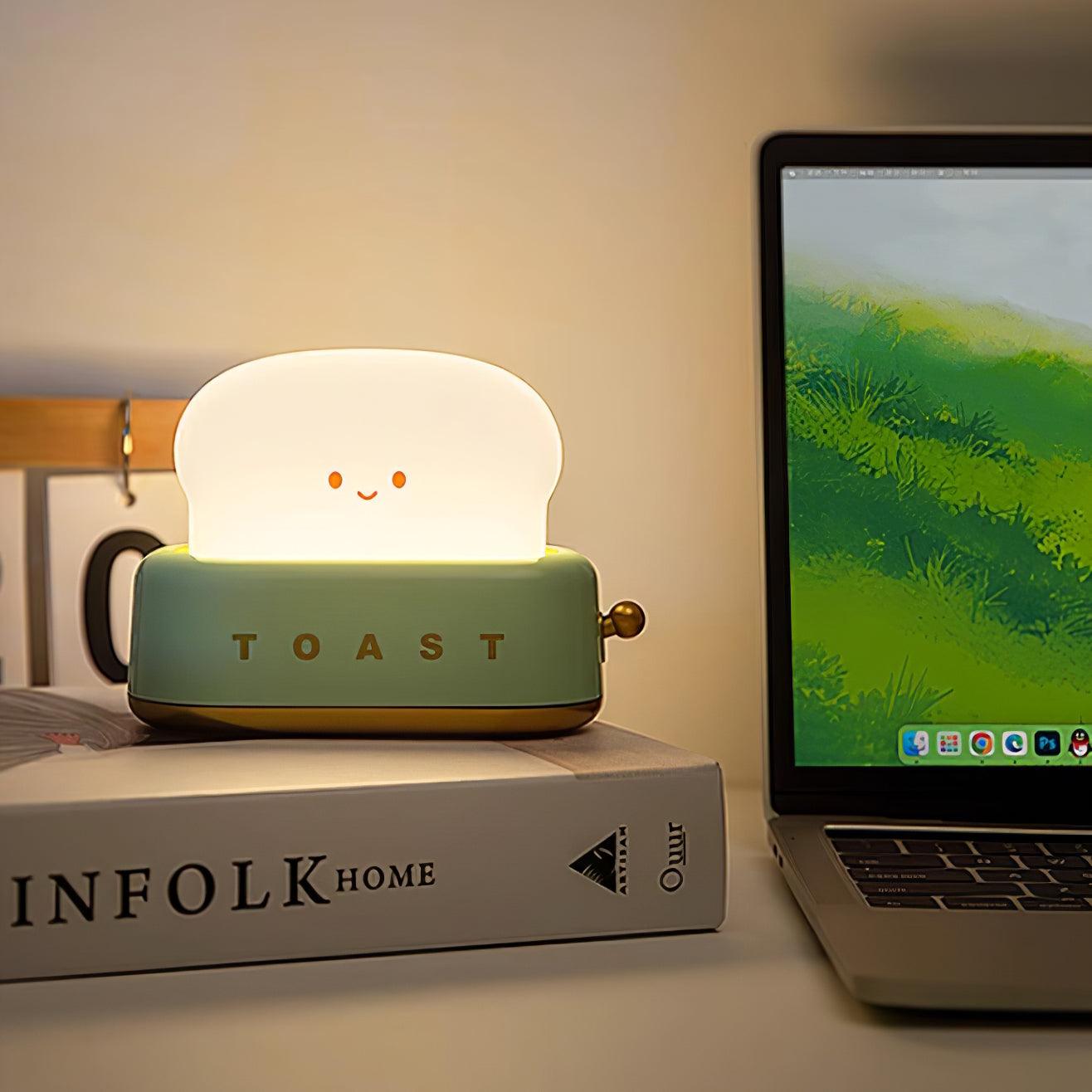 Averisse | Lampada Notturna a Forma di Tostapane Carina con Ricarica USB e Luce LED Calda 3000K