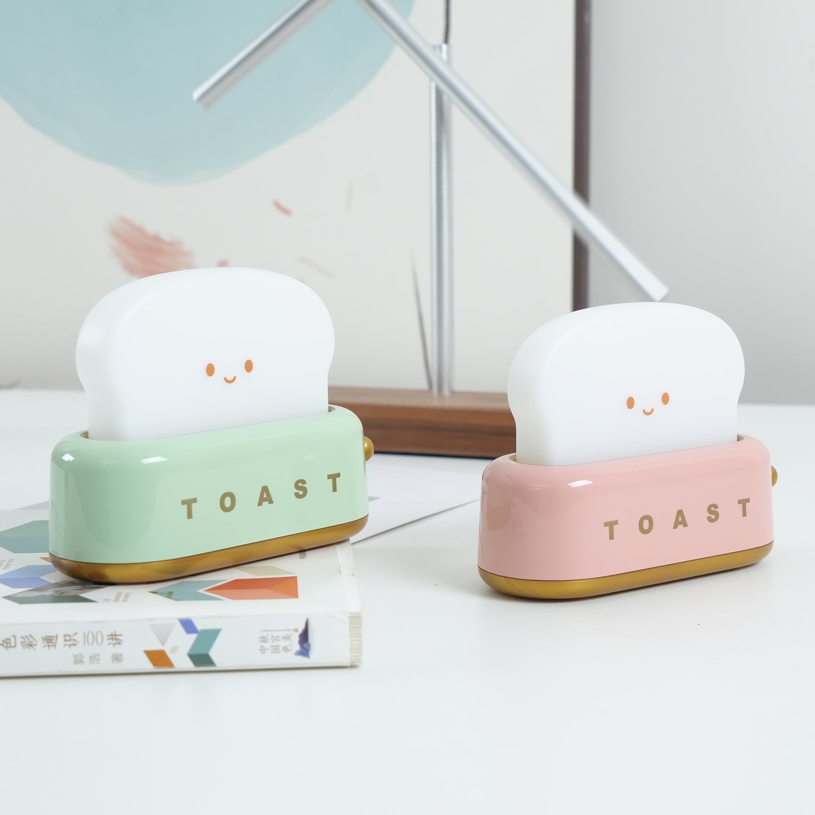 Averisse | Lampada Notturna a Forma di Tostapane Carina con Ricarica USB e Luce LED Calda 3000K